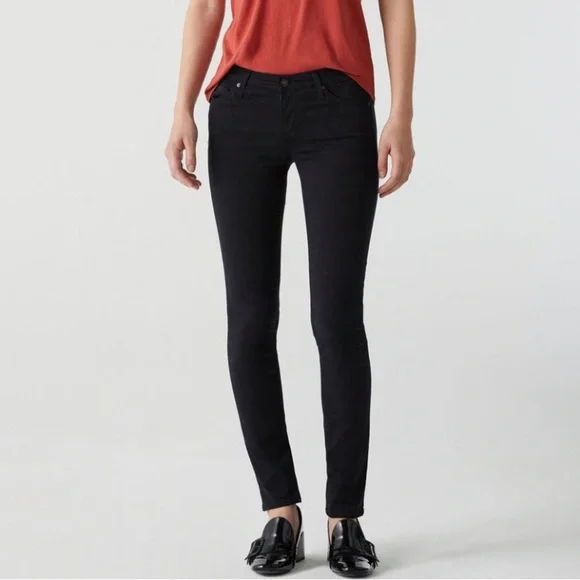 41. AG The Stilt Cigarette Leg Jeans in Medium Wash , Size 25